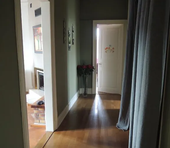 Le Grand Charpentier شقة